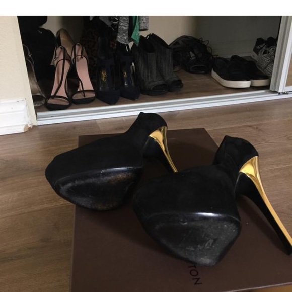 Louis Vuitton heels check other post - Picture 3 of 5